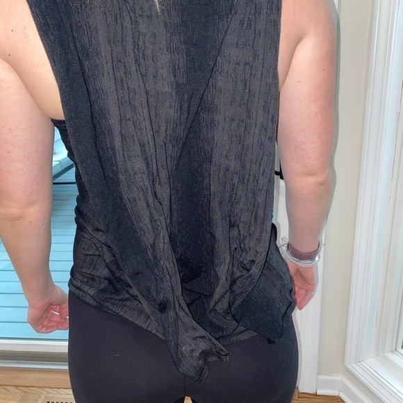 Lululemon‎ Black Tank Top Size Medium - Picture 6 of 7